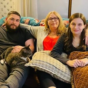 Meet your Posher, Kimberly